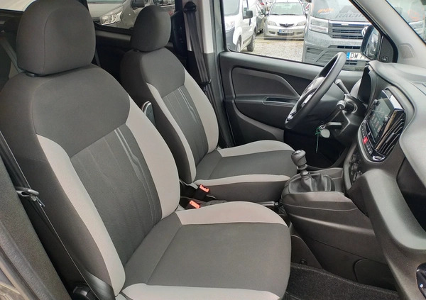 Fiat Doblo cena 106887 przebieg: 34604, rok produkcji 2022 z Gliwice małe 379